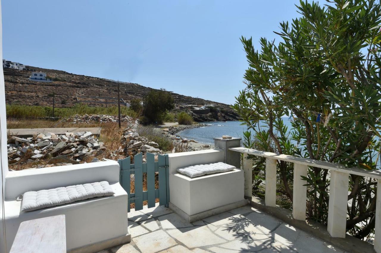 Вилла "Sea Front" Rose'S House Kardhiani Экстерьер фото